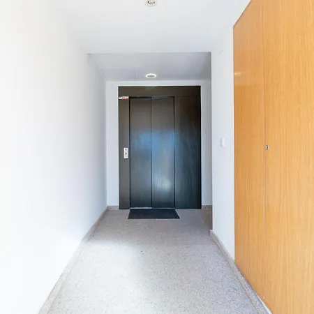 Apart-rent Port Salins 0155 * אמפוריבראבה