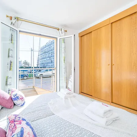 Apart-rent Port Salins 0155 דירה *